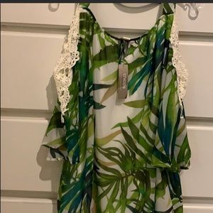 ‼️👀ISO‼️I’m looking for a Chico’s Size 3 👀‼️